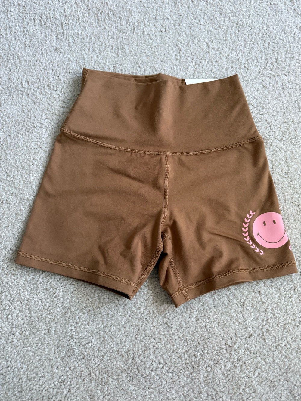 High-Waist Brown Women's Bike Shorts with Pink Smile Accent